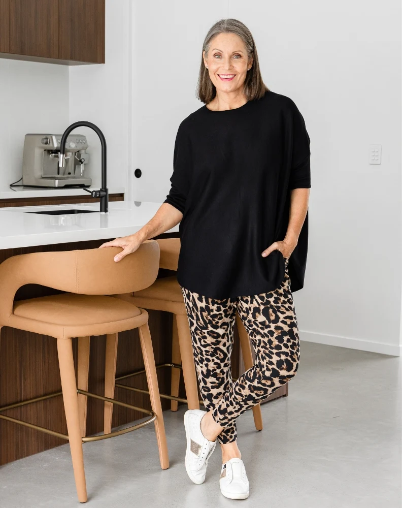 Batwing Knit - Black - Image 3