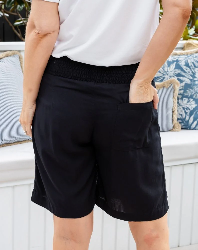 Brunswick Shorts - Black - Image 8
