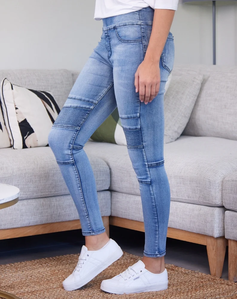 Ribbed Jean -Distressed - Image 4