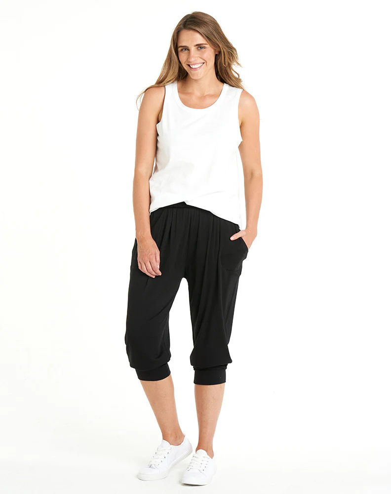 Tokyo 3/4 Pant -Black - Image 4