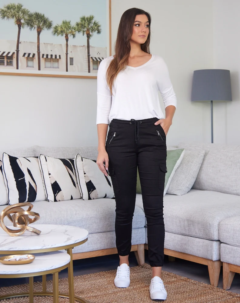 Black Cargo Jogger (Not PU) - Image 5